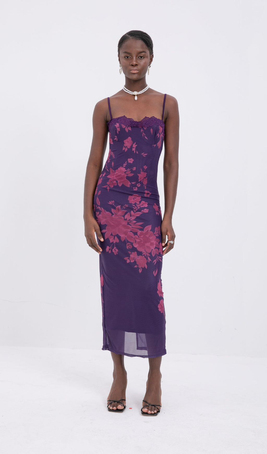 Moda Bağcıklı Dantel Çiçekli File Midi Elbise