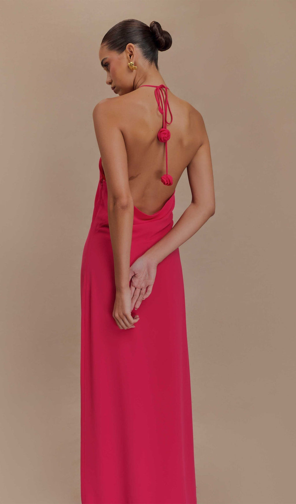 Kapüşonlu Uzun Elbise