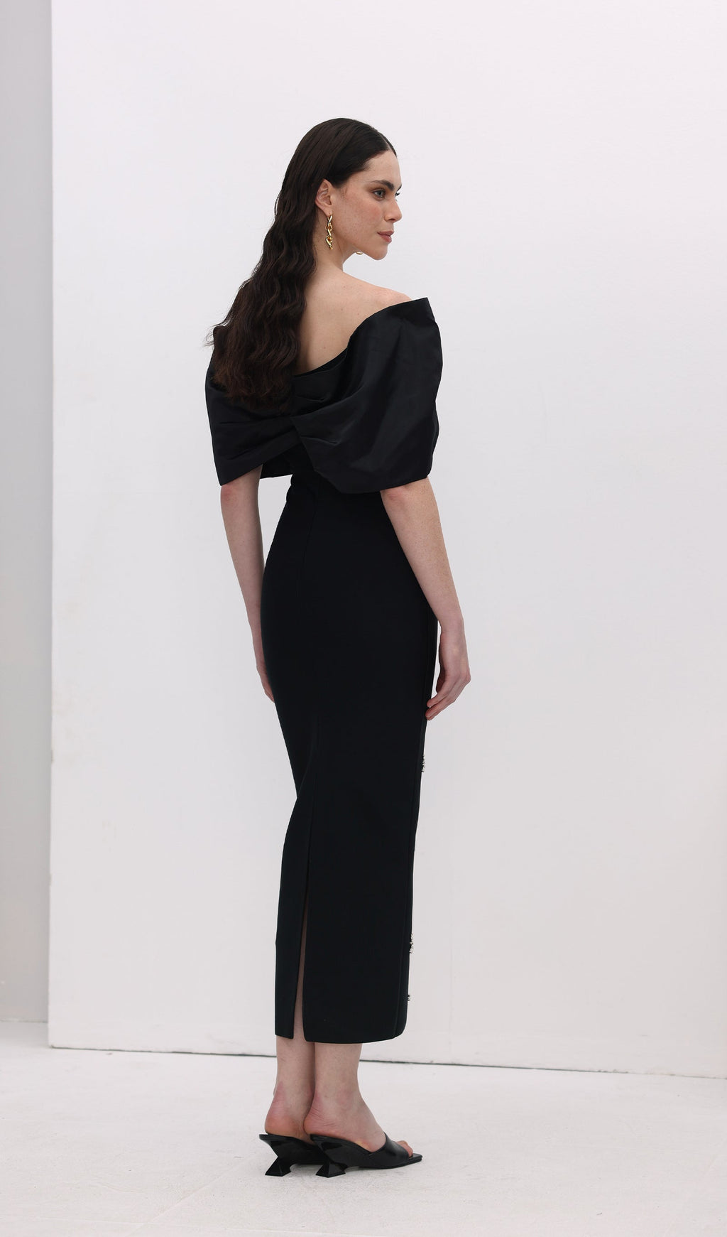 Omuz Açık Elmas Midi Elbise