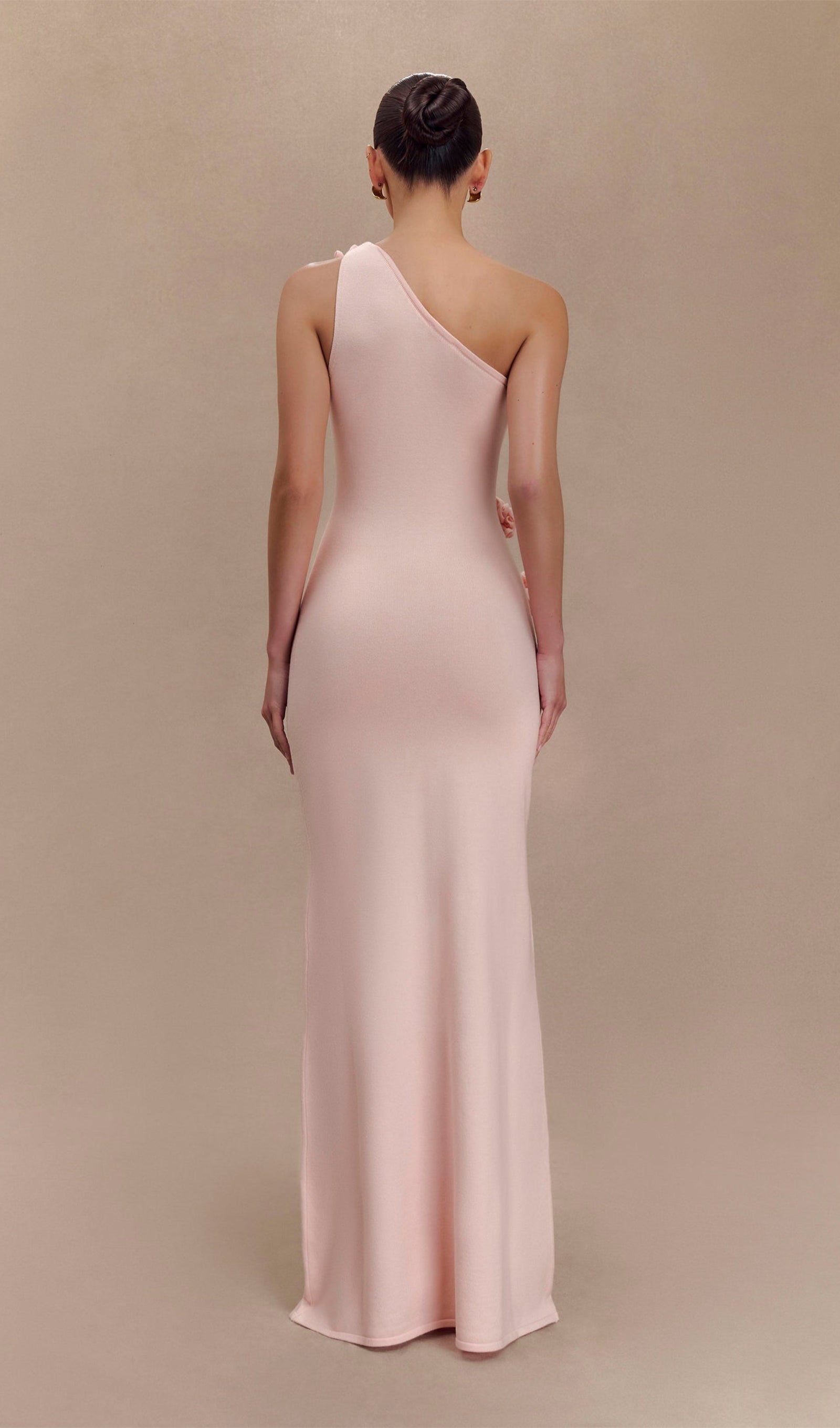 Tek Omuzlu Çiçekli Örme Uzun Elbise