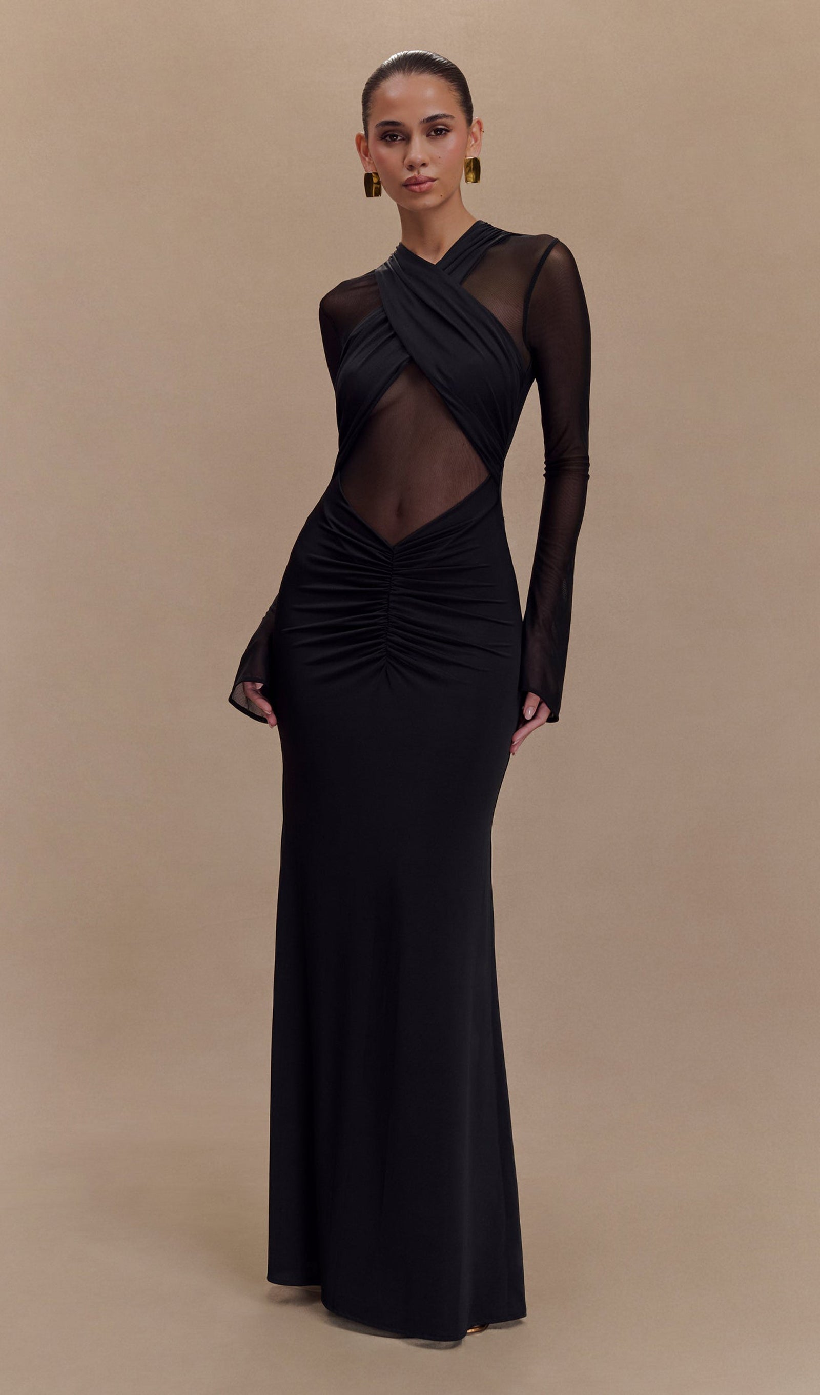 Siyah Slinky Ve File Uzun Kollu Maksi Elbise