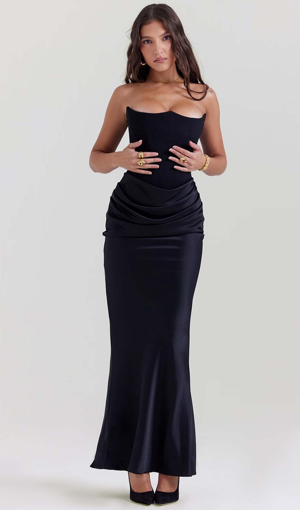 Omuz Açık Saten Uzun Elbise