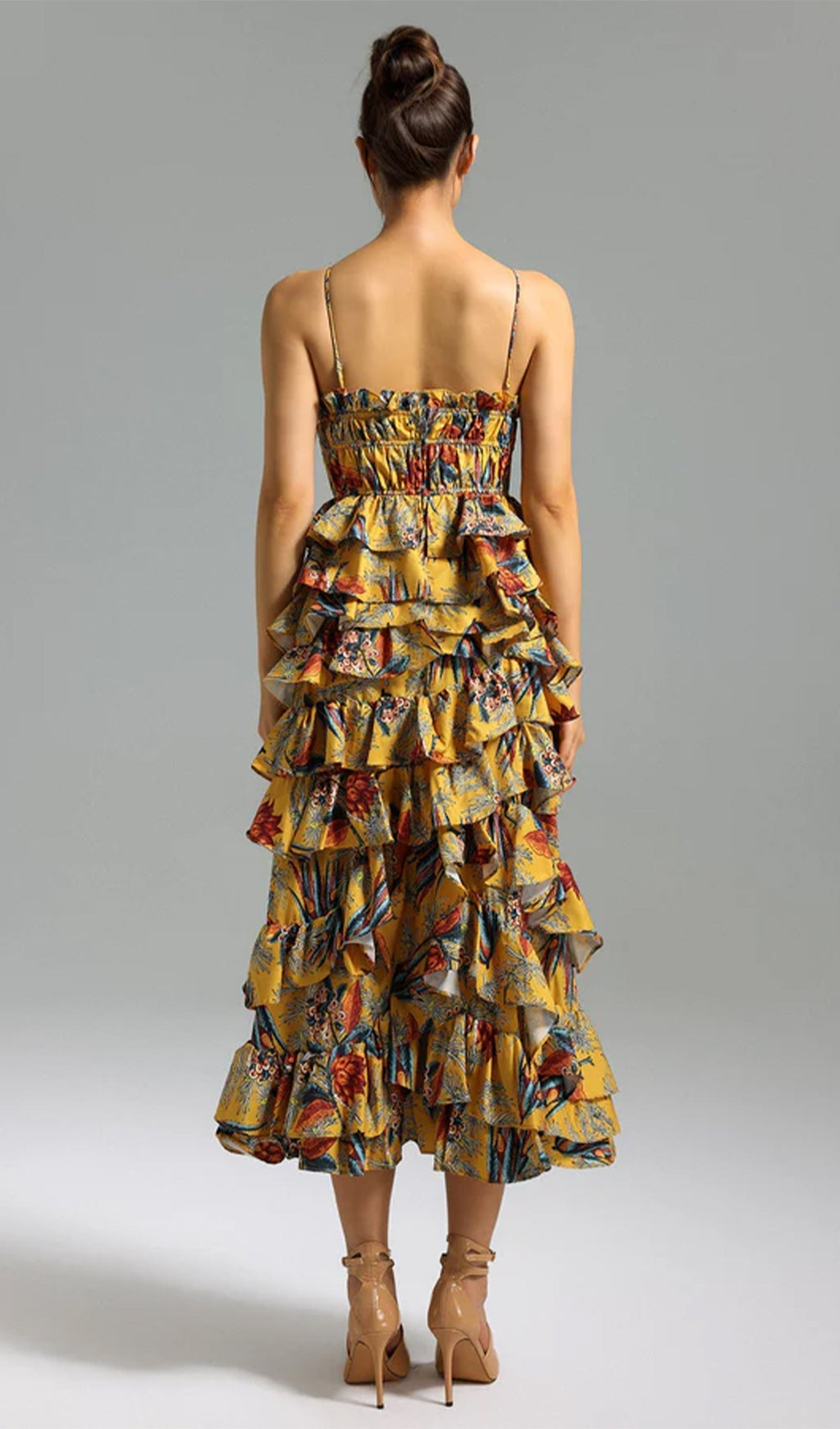 Tenley Halter Yaka Çiçekli Katmanlı Midi Elbise