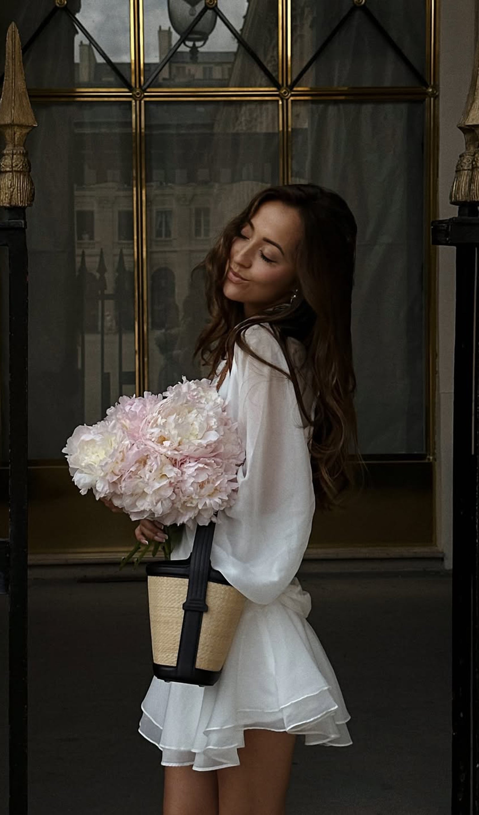 Beyaz Düz Fener Kollu Mini Elbise