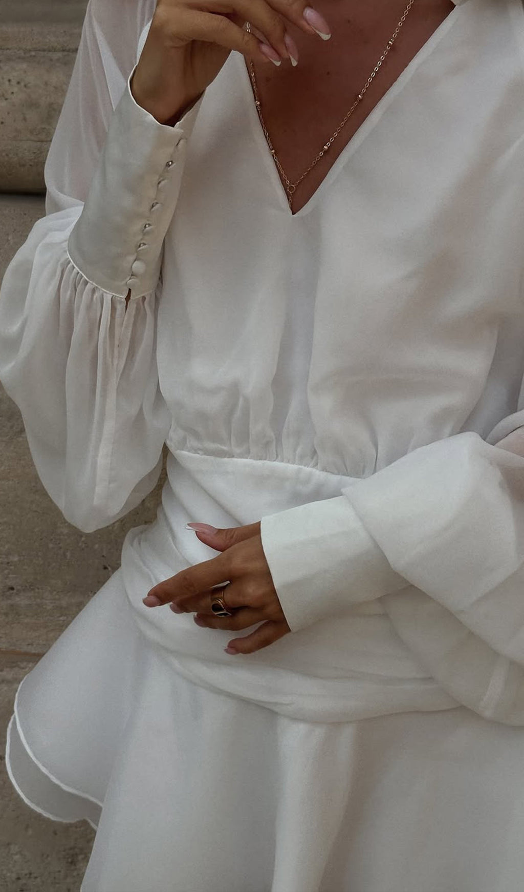 Beyaz Düz Fener Kollu Mini Elbise