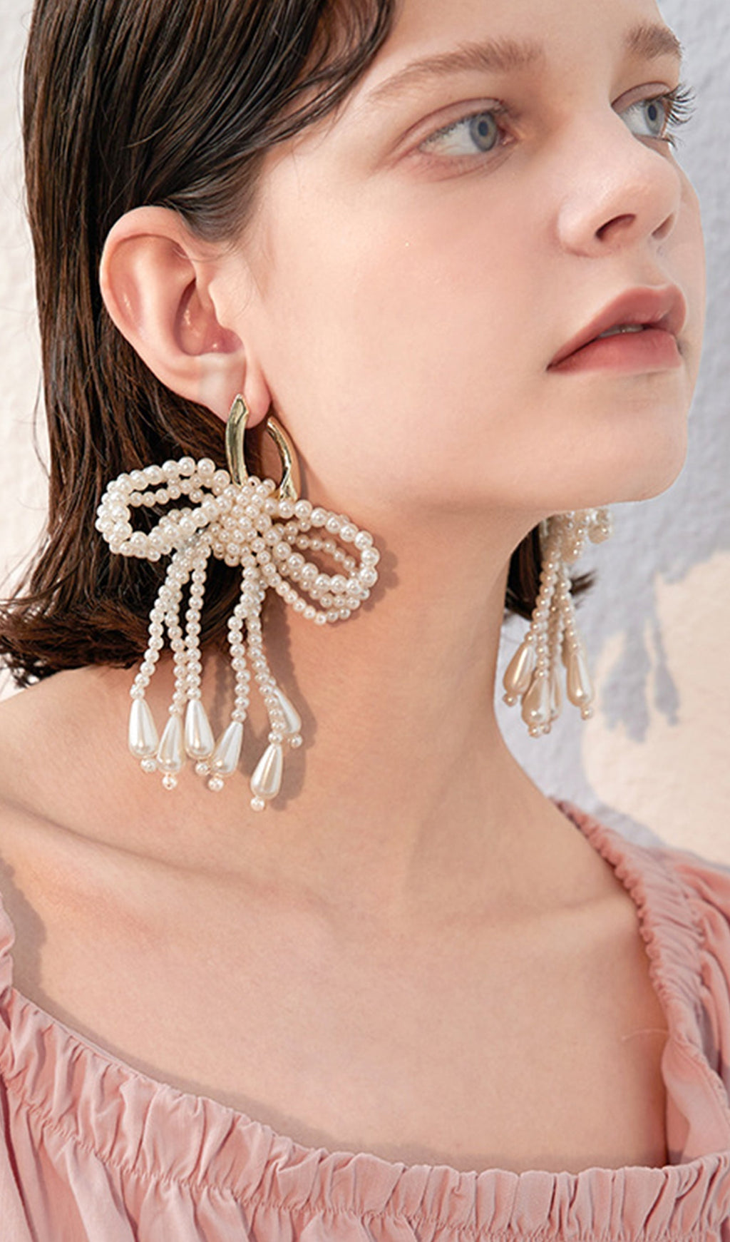 İnci Fiyonklu Sarkan Damla Küpeler