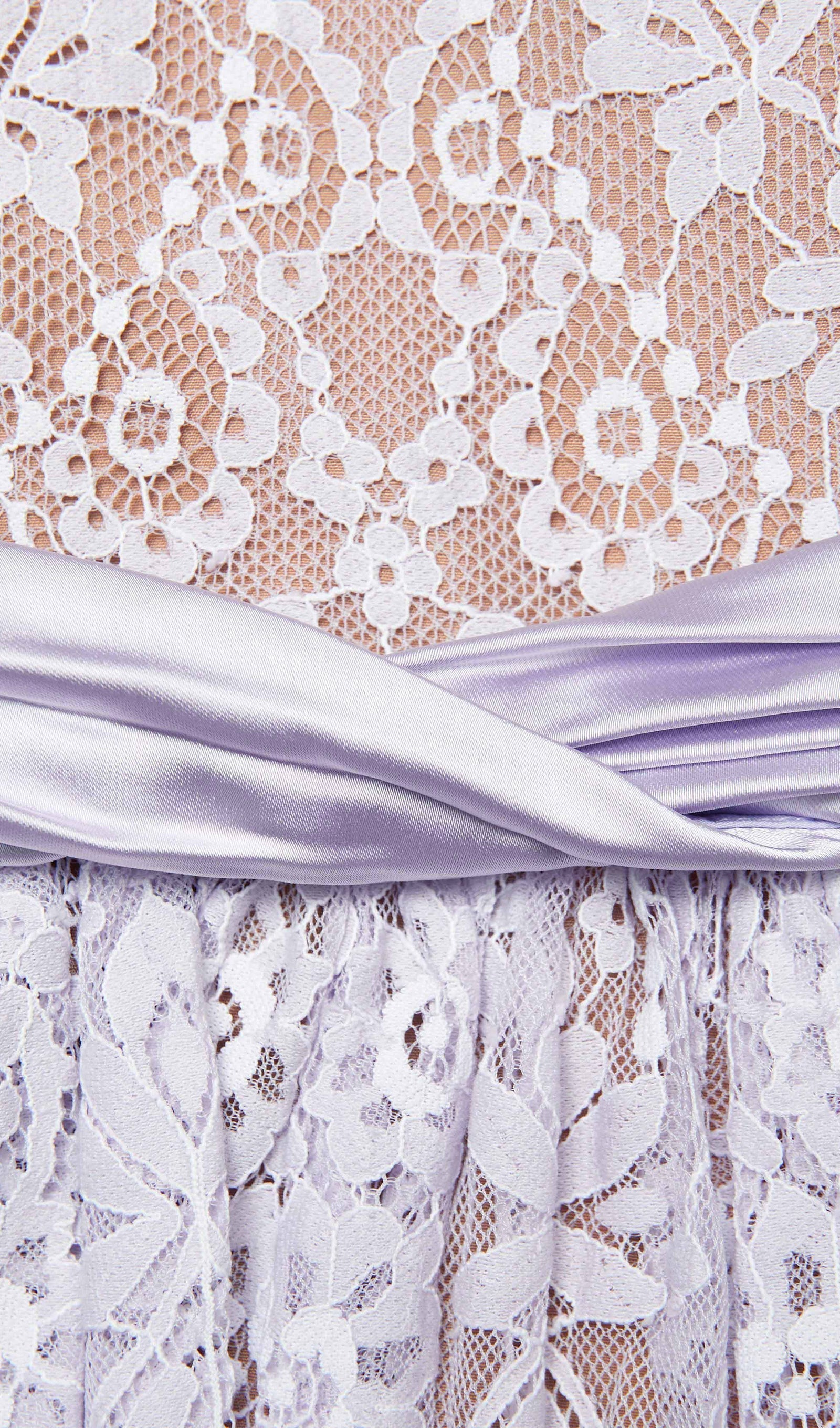 Dantel Büzgülü Etek Ucu Mini Elbise