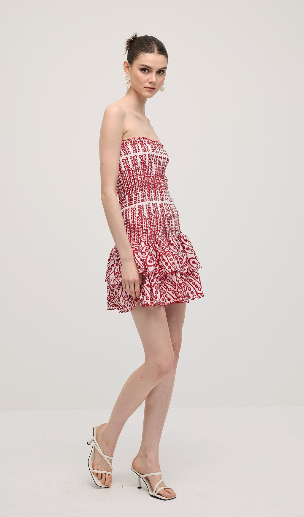 Kırmızı İşlemeli Mini Pamuklu Elbise