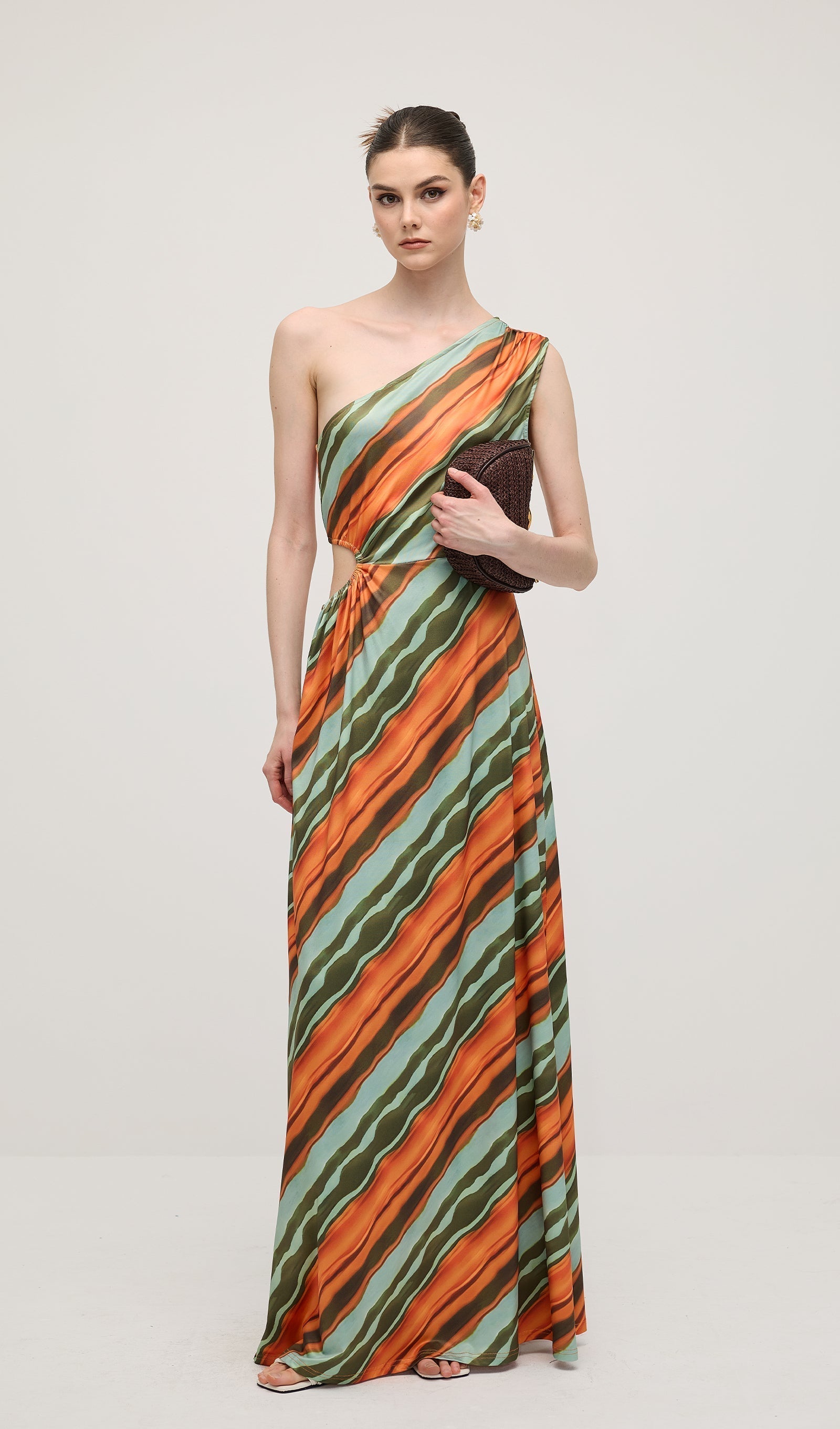 Drapeli Çizgili Saten Uzun Elbise