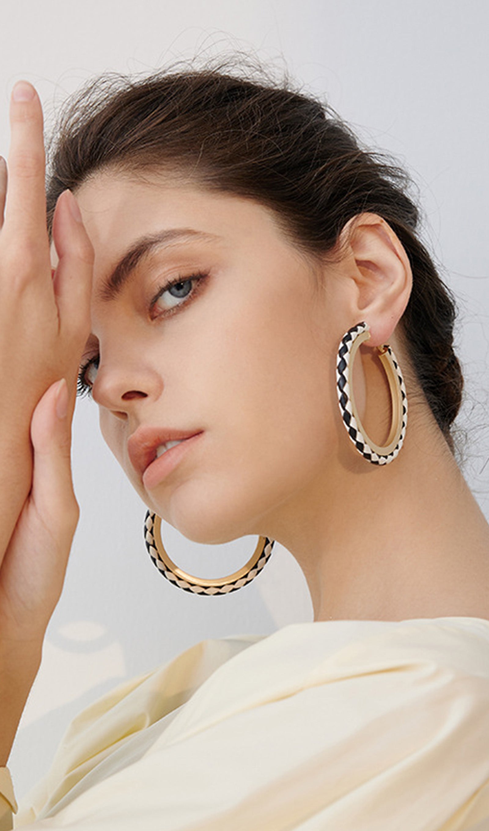 Suni Deri Yuvarlak Halka Küpeler