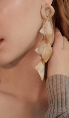 Geometrik Sallantılı Küpeler