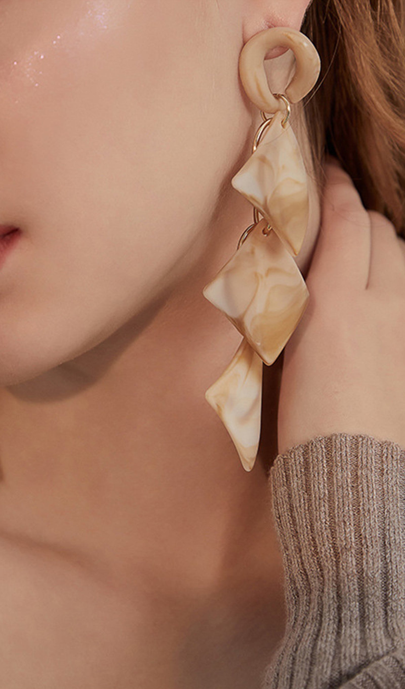 Geometrik Sallantılı Küpeler