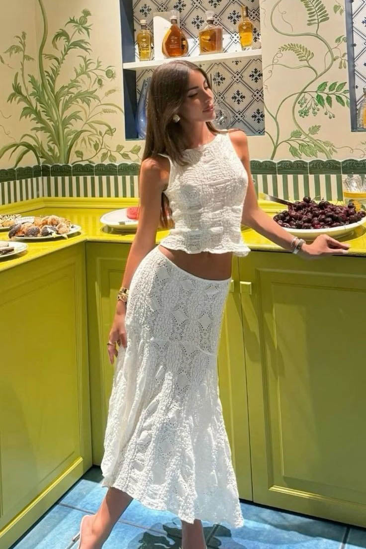 Dantel Detaylı İki Parça Takım