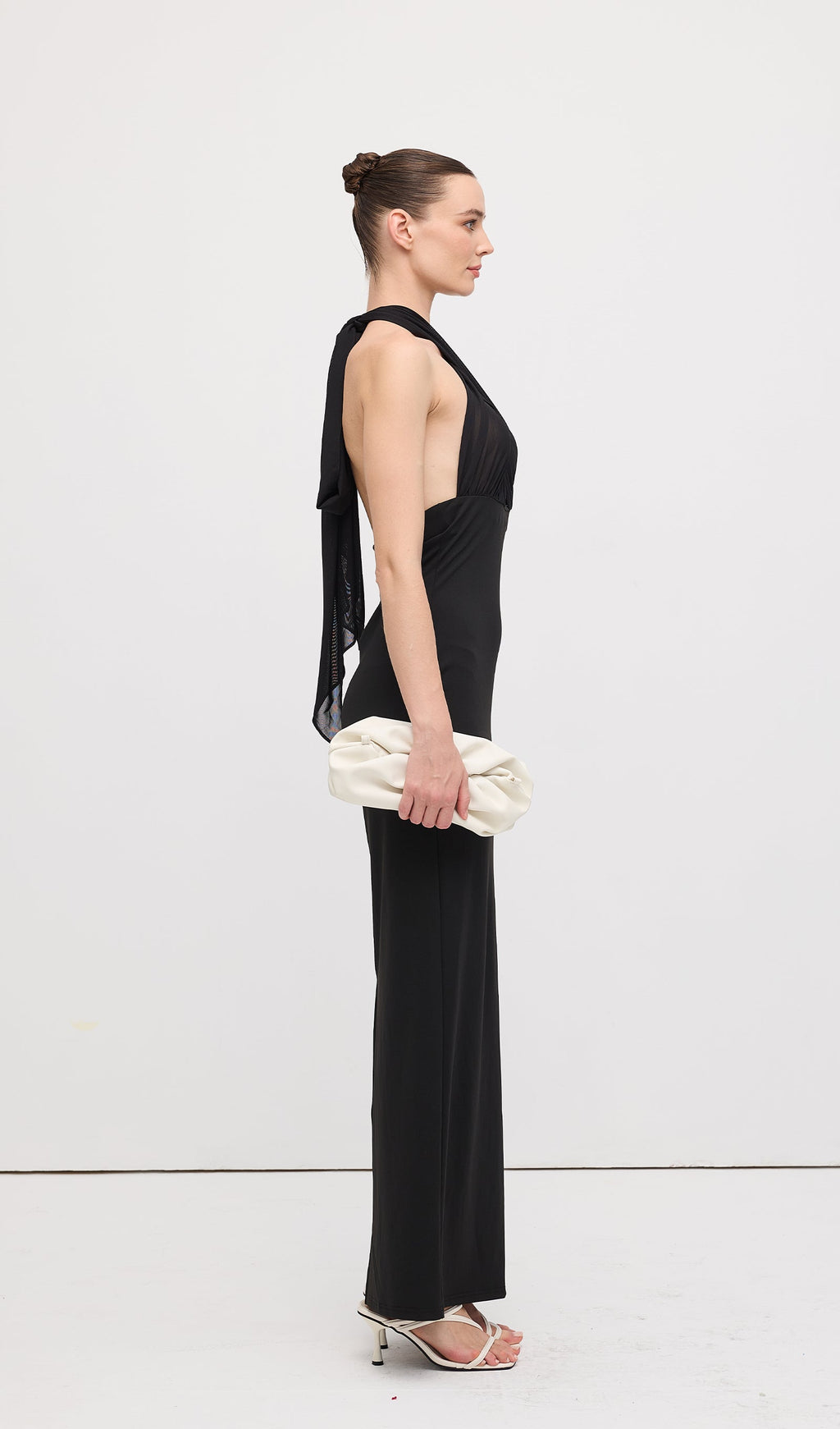 Siyah Halter File Uzun Elbise