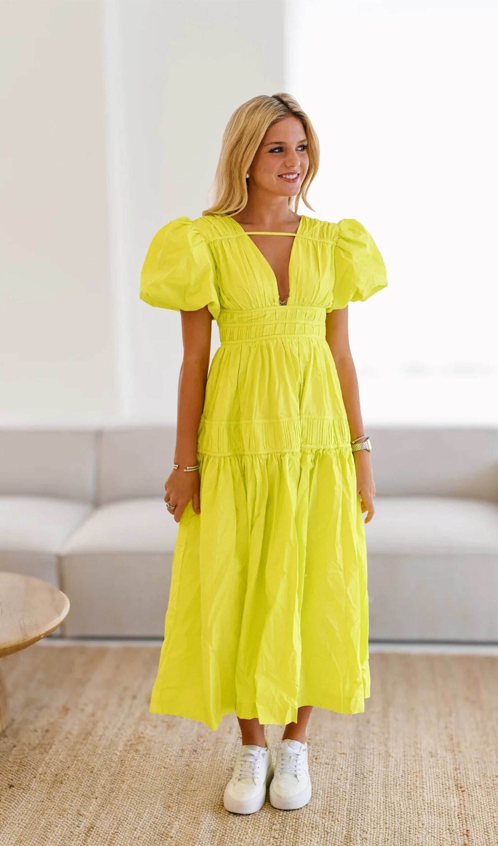 Fallingwater Fırfırlı Midi Elbise