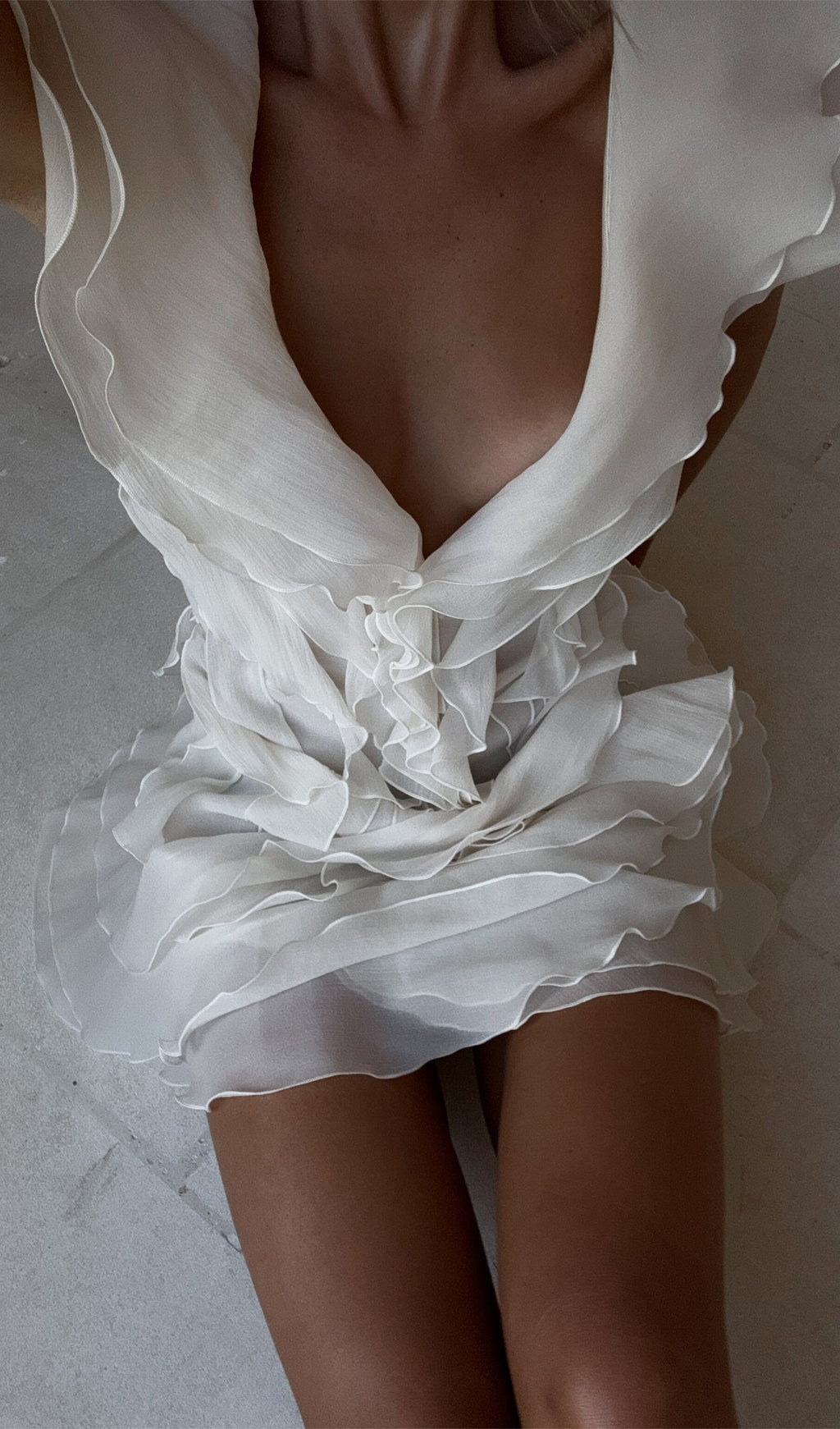 Katmanlı Volanlı Mini Elbise