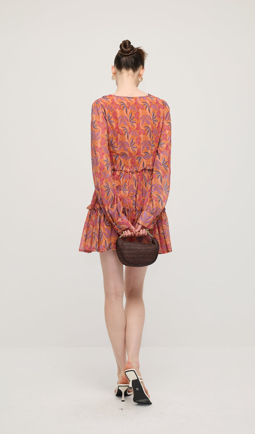 Çiçek Desenli V Yaka Fener Kollu Mini Elbise