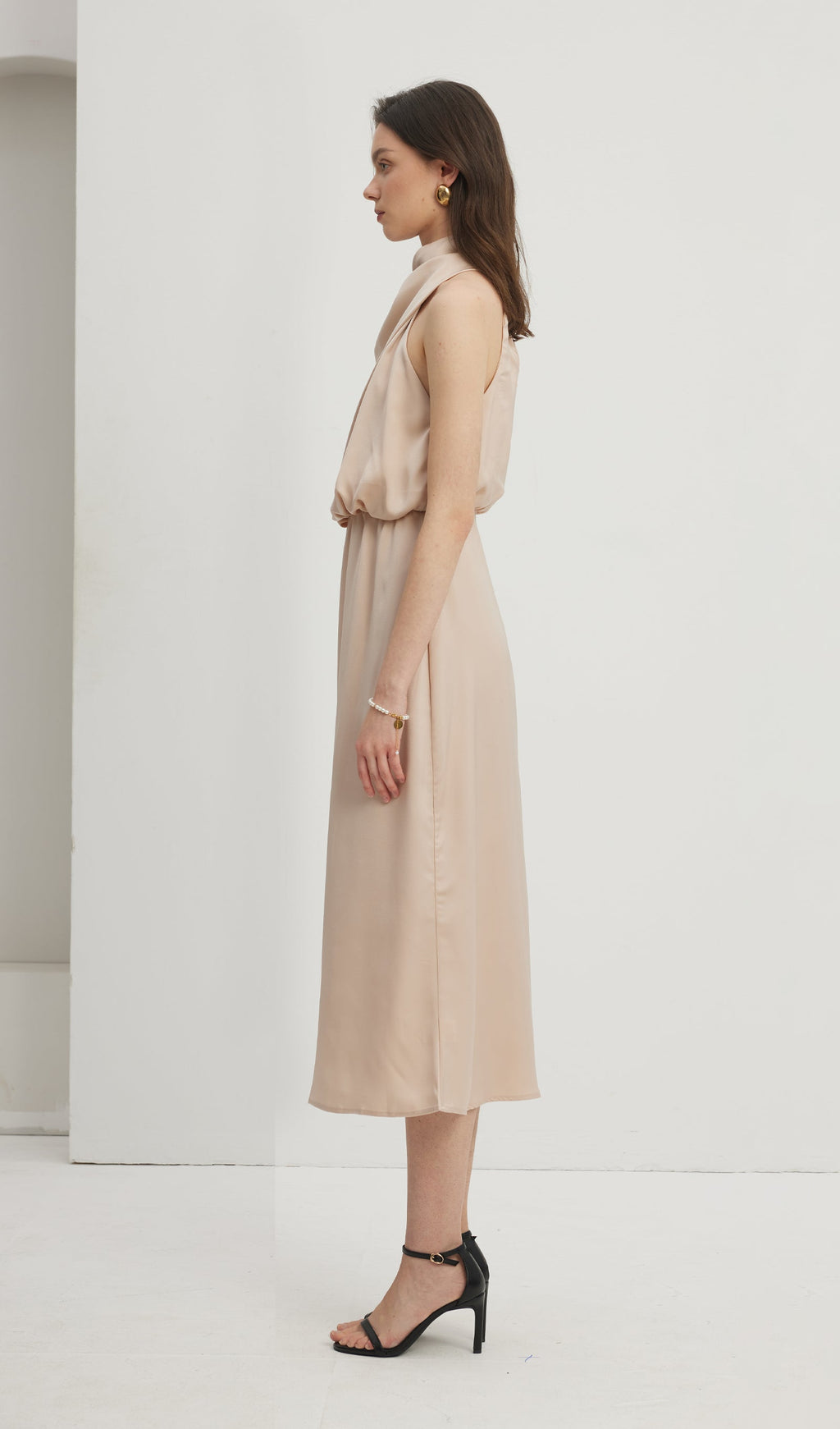 Asimetrik Saten Midi Elbise