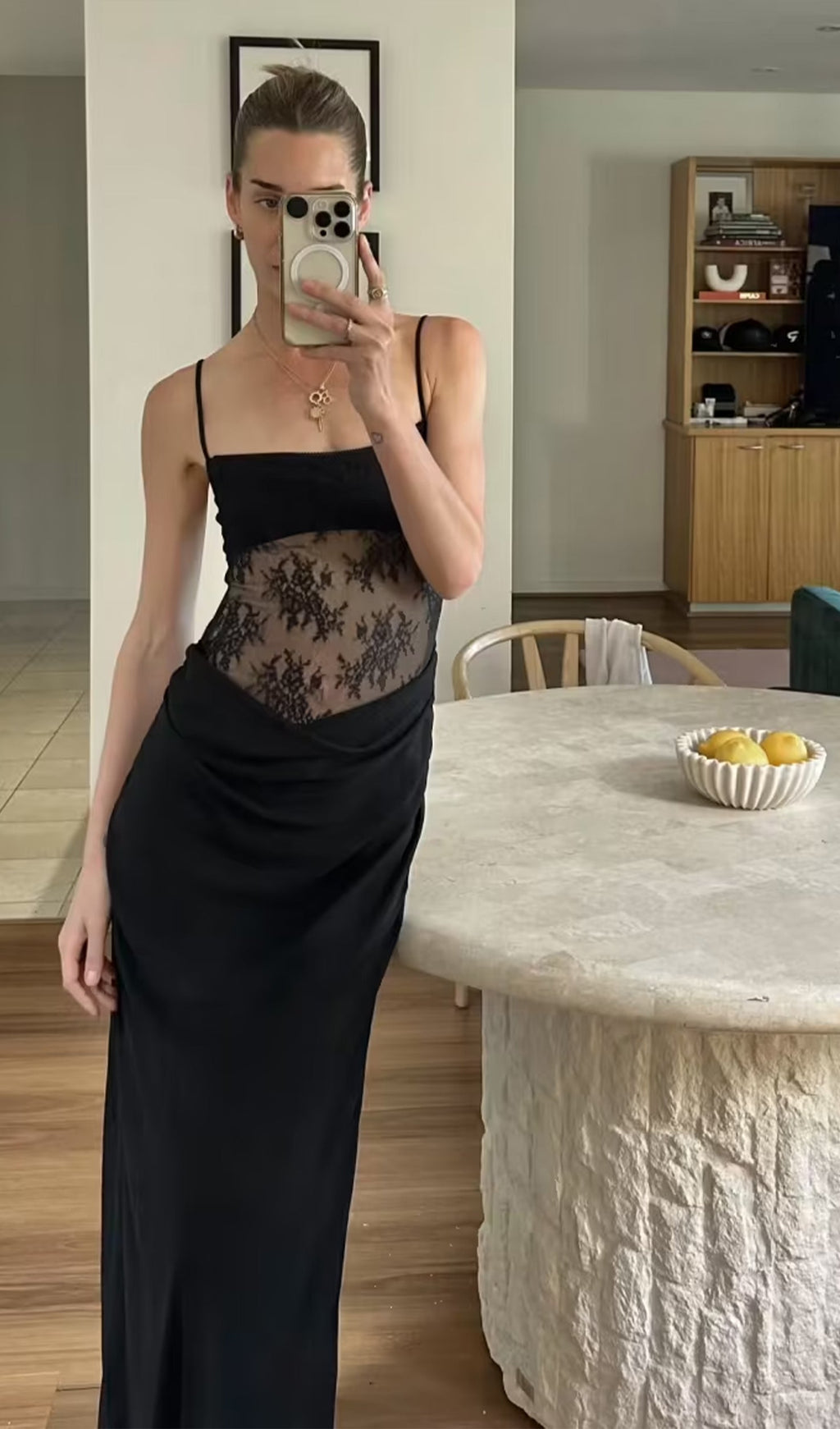 Dantelli Uzun Elbise - Siyah