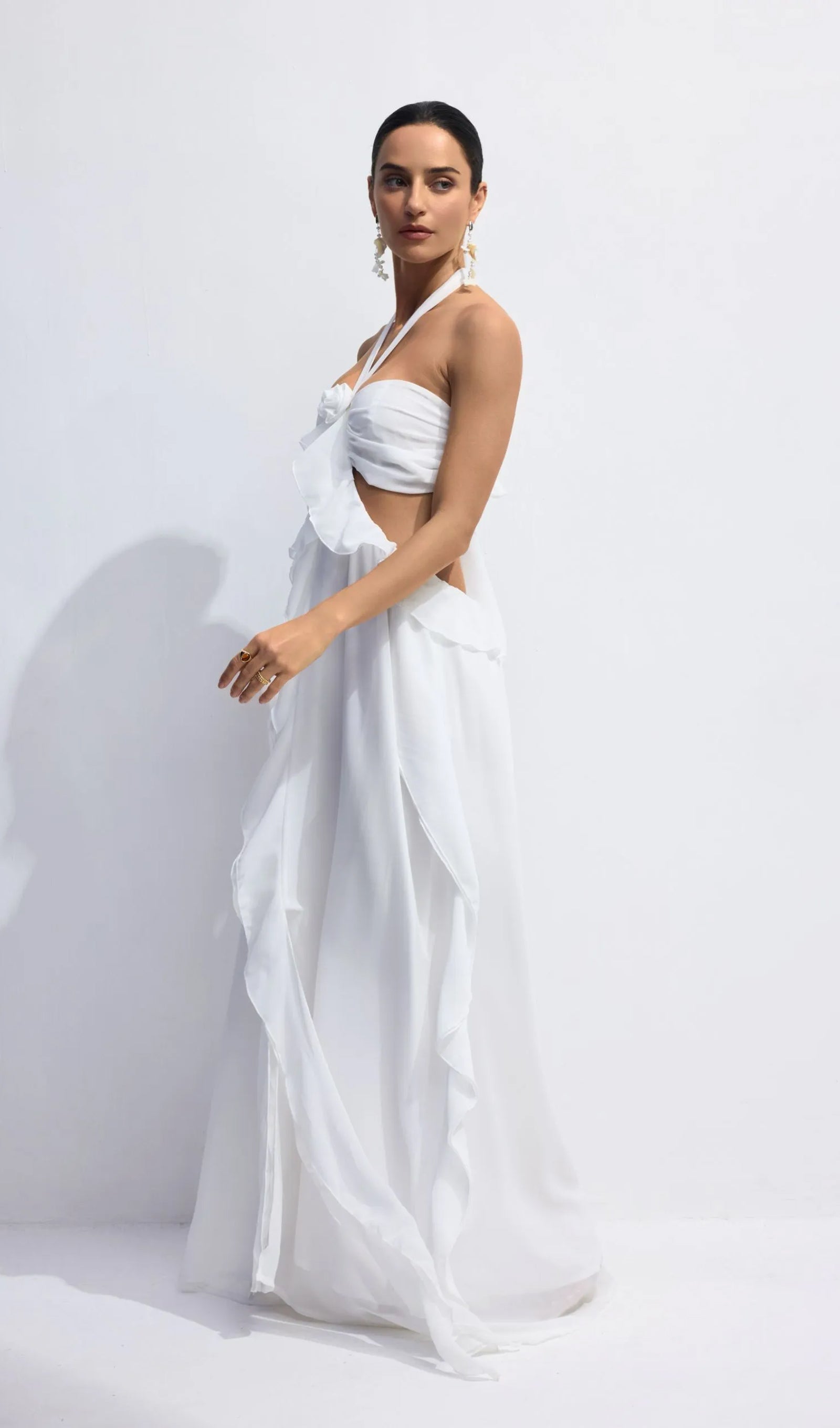 Halter Kesim Volanlı Uzun Elbise