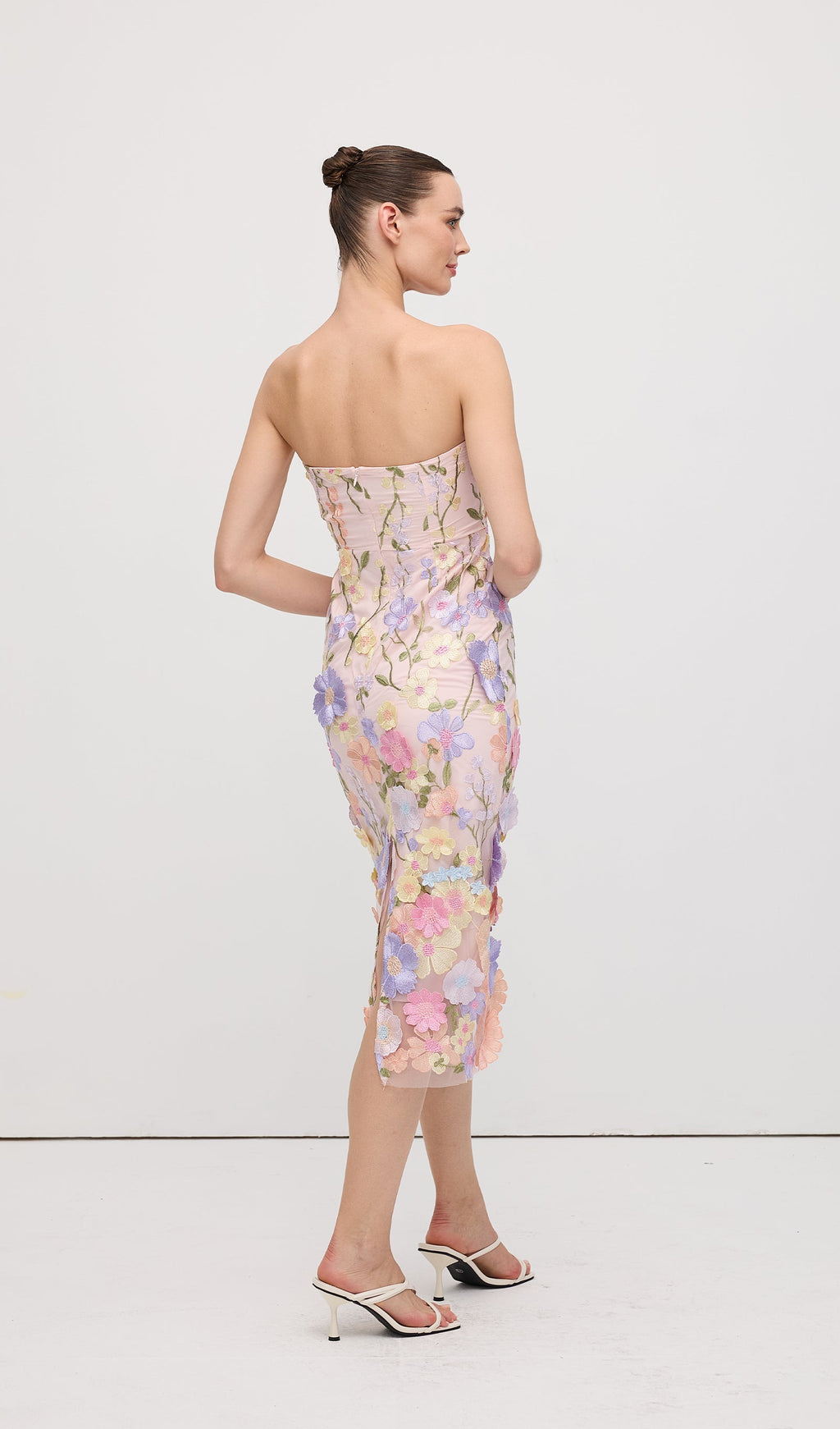 Mor Çiçek Desenli Kolsuz Midi Elbise