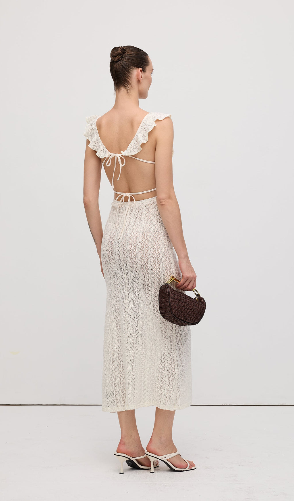 Volanlı Sırtı Açık Örgü Midi Elbise