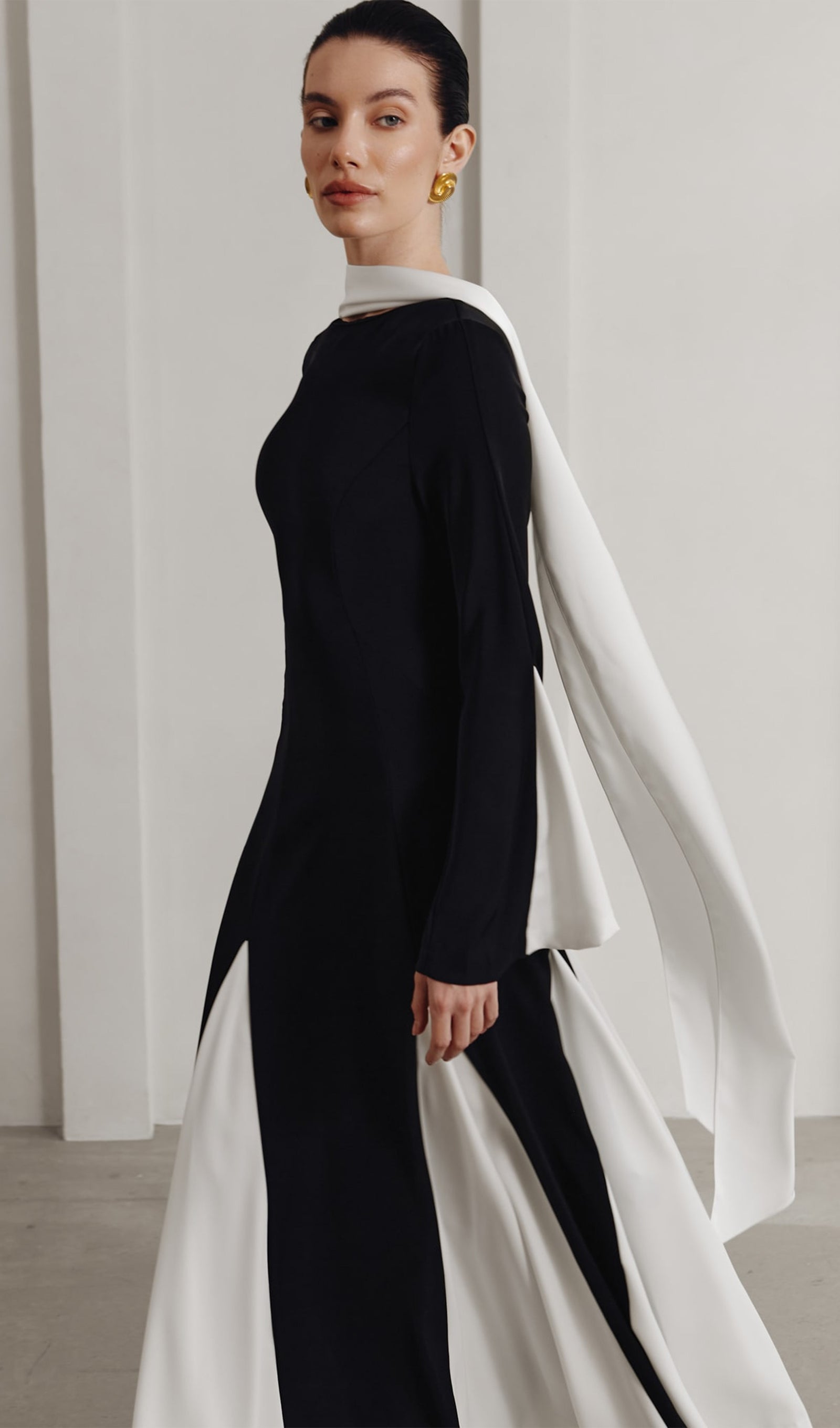 Örme Üçgen Ek Parçalı Uzun Elbise