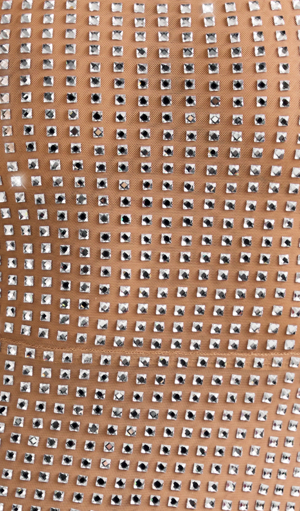 Süslemeli Halter Yaka Mini Elbise Ten Rengi