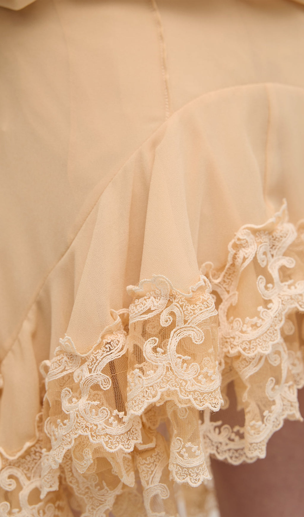 Uzun Kollu Katlı Mini Elbise