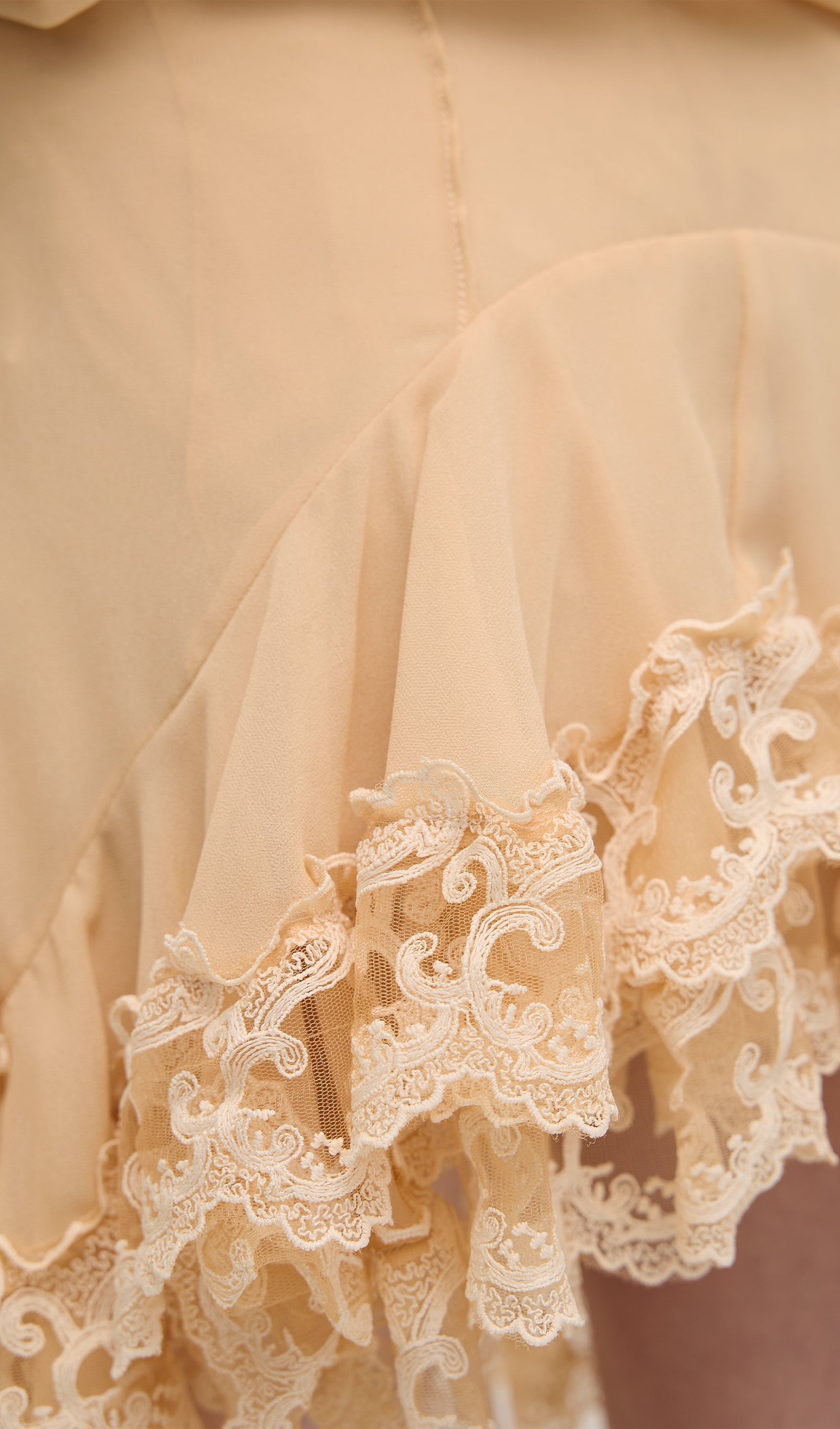 Uzun Kollu Katlı Mini Elbise