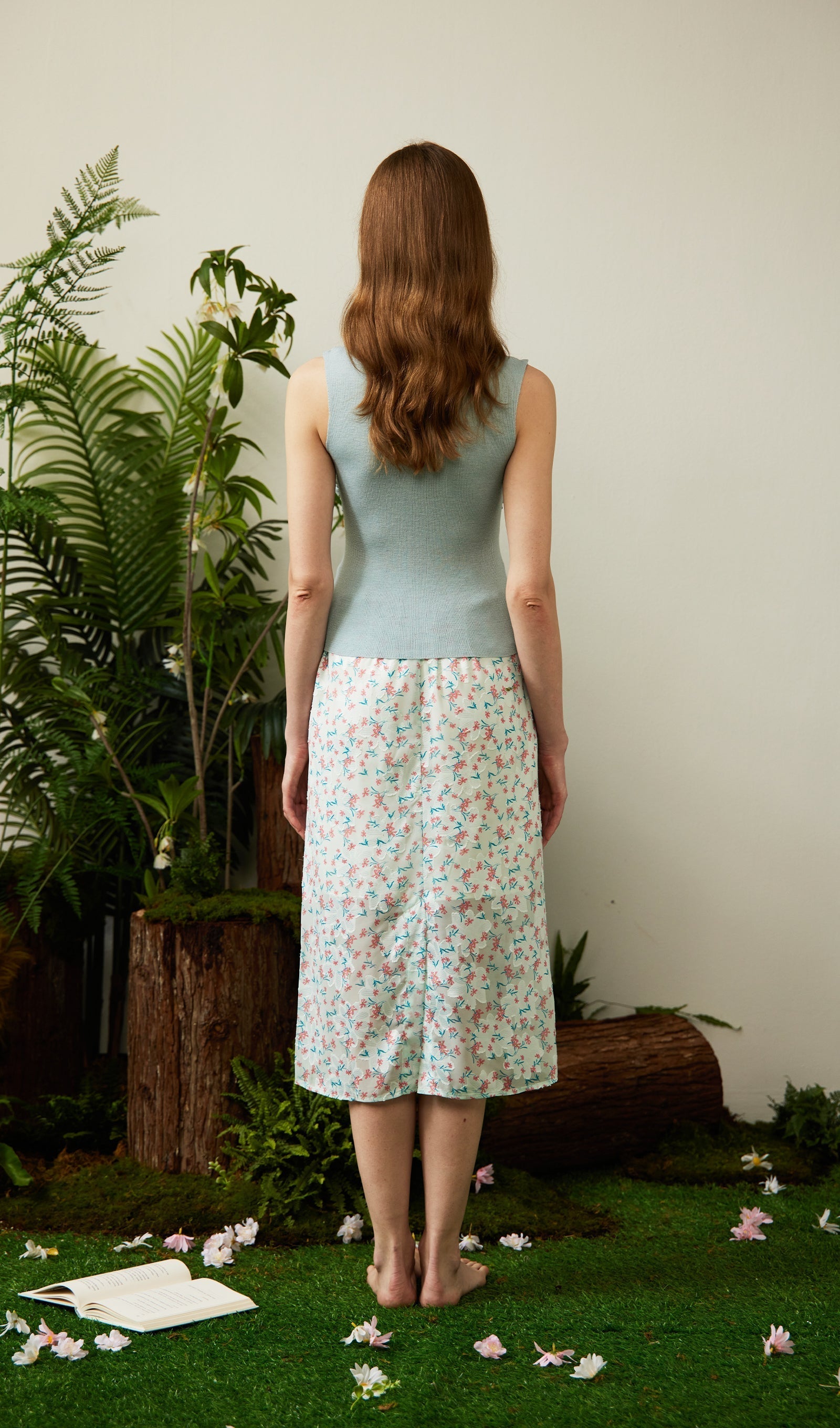 Çiçek Desenli Midi Etek