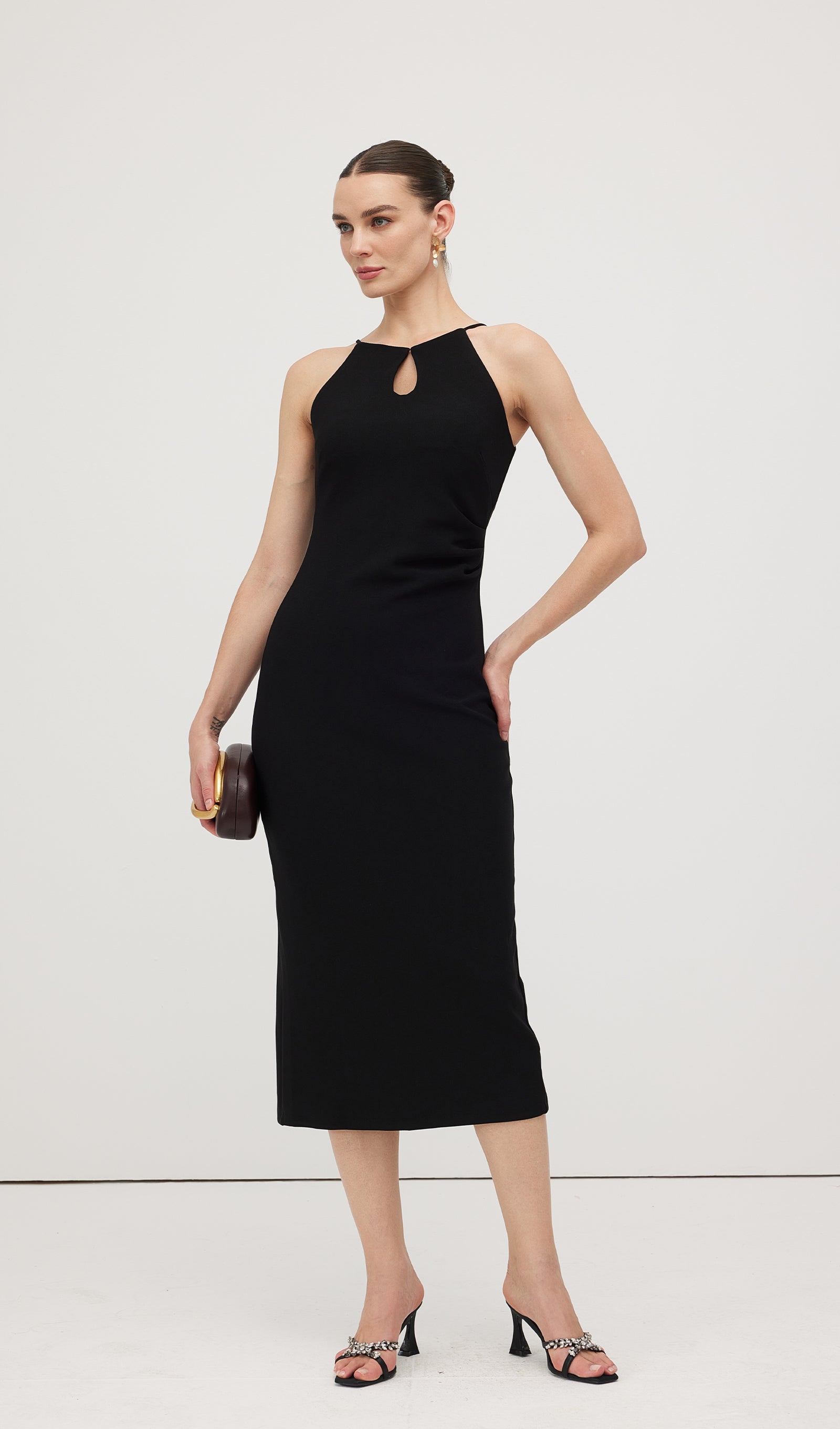 Düz Anahtar Deliği Kesimli Midi Elbise