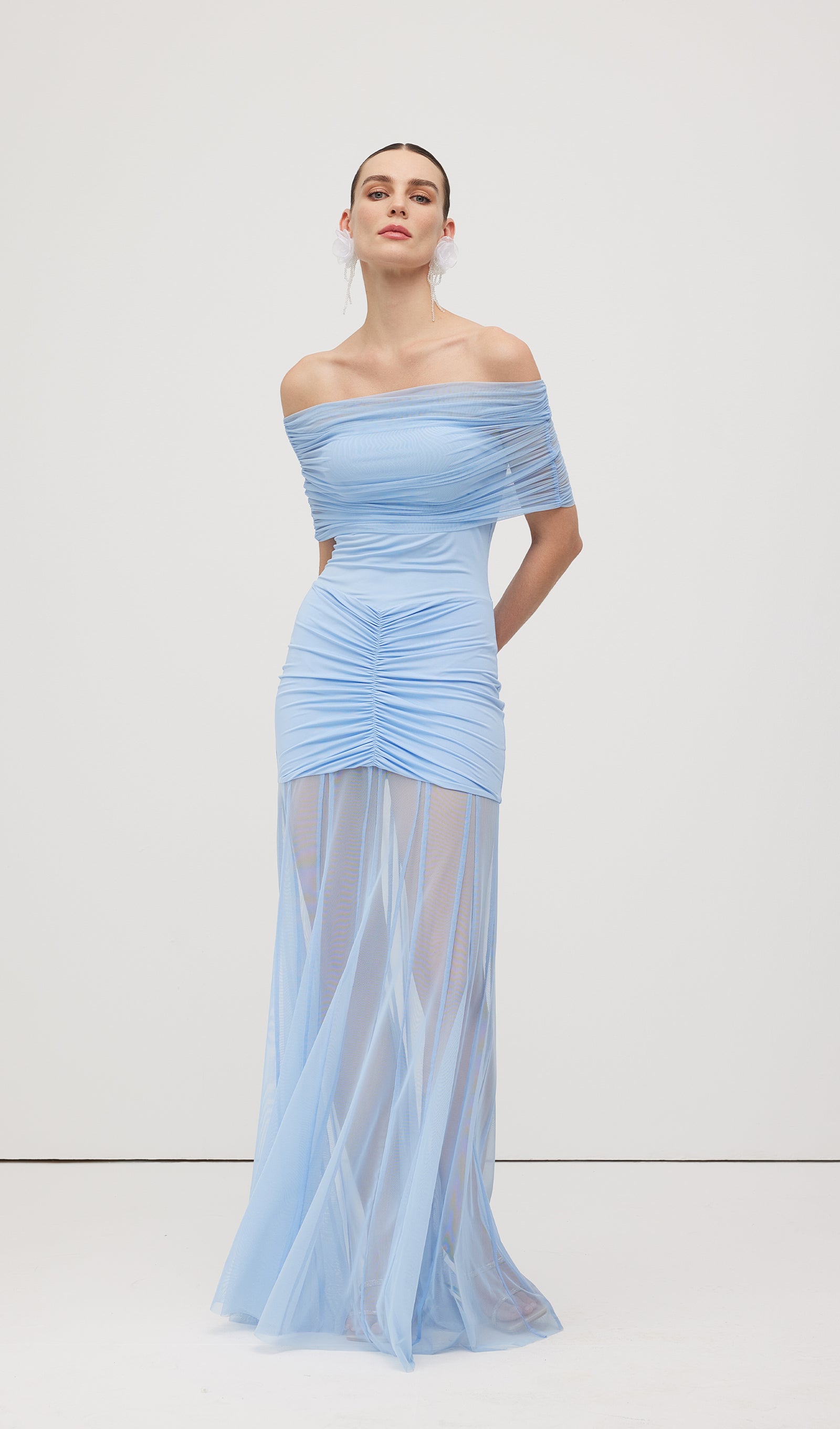 Slinky Omuz Açık Maksi Elbise