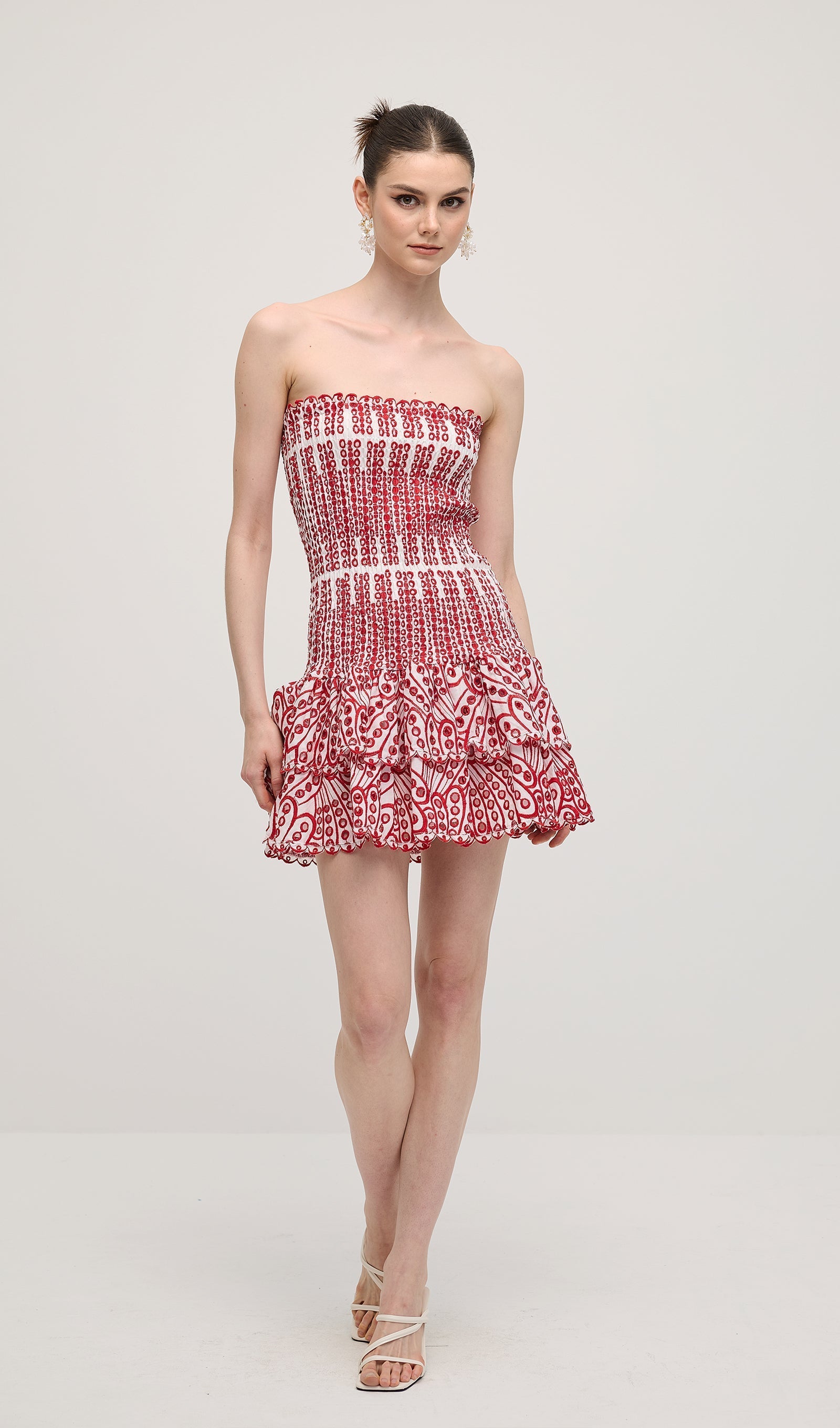 Kırmızı İşlemeli Mini Pamuklu Elbise