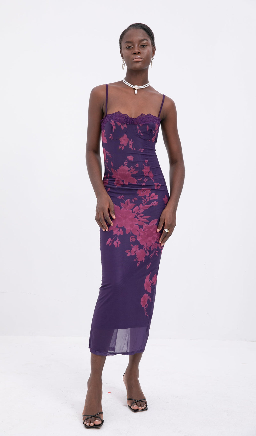 Moda Bağcıklı Dantel Çiçekli File Midi Elbise