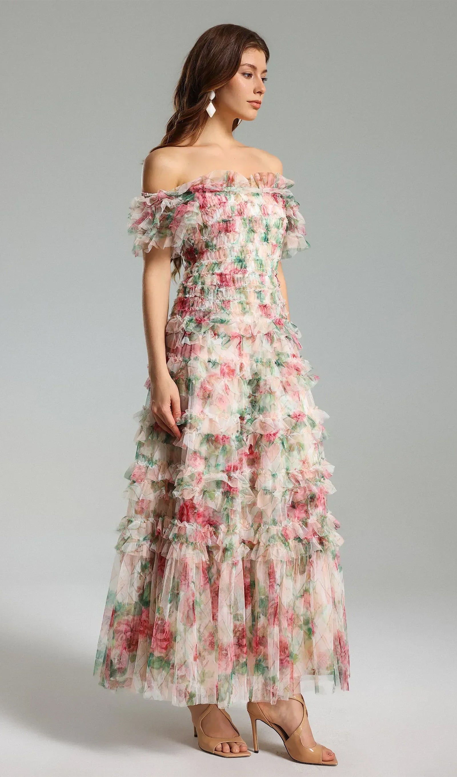 Omuz Açık Çiçekli Volanlı File Uzun Elbise