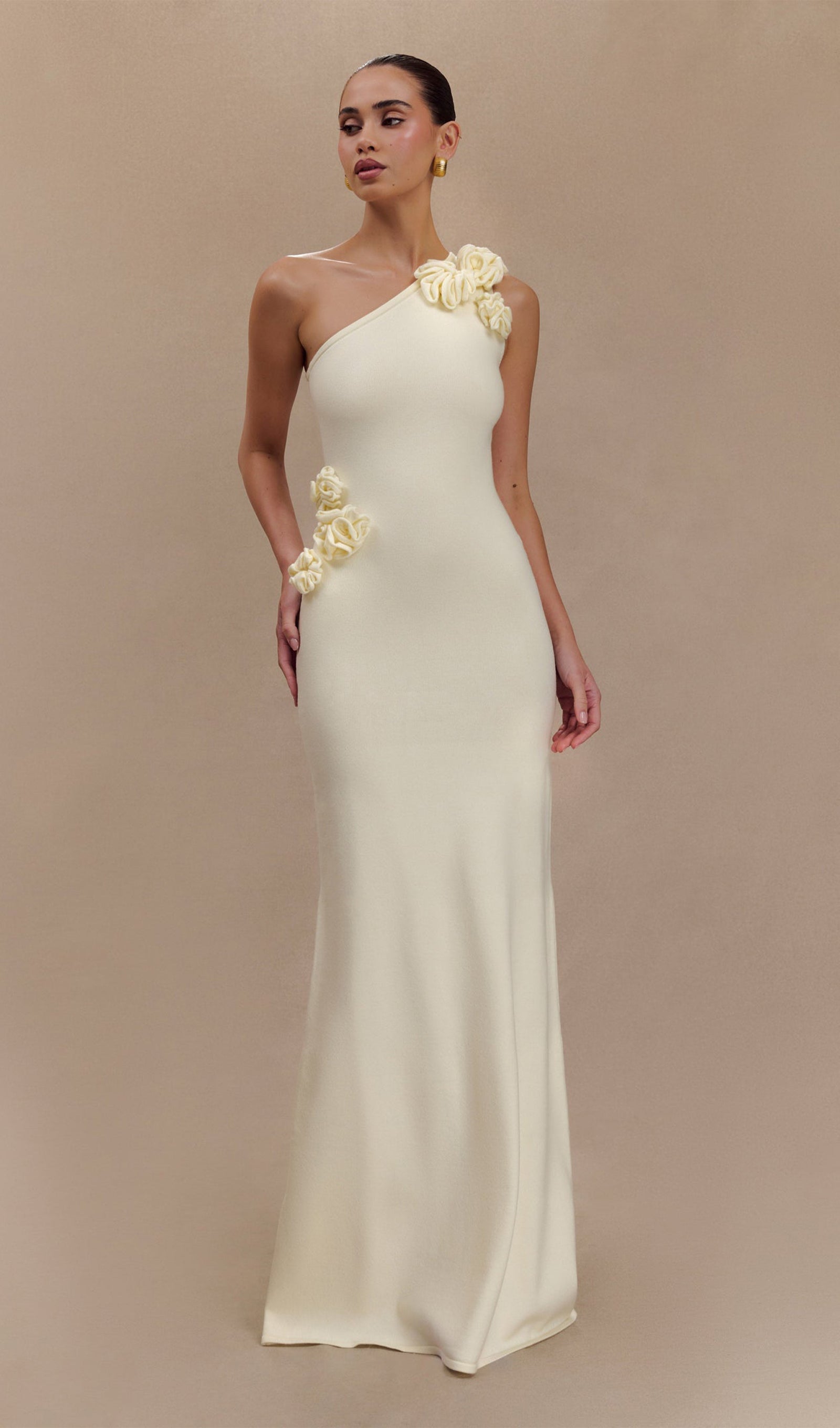 Tek Omuzlu Çiçekli Örme Uzun Elbise