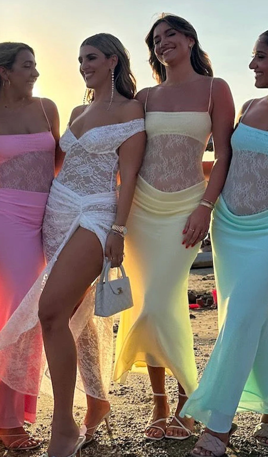 Dantelli Uzun Elbise - Sarı