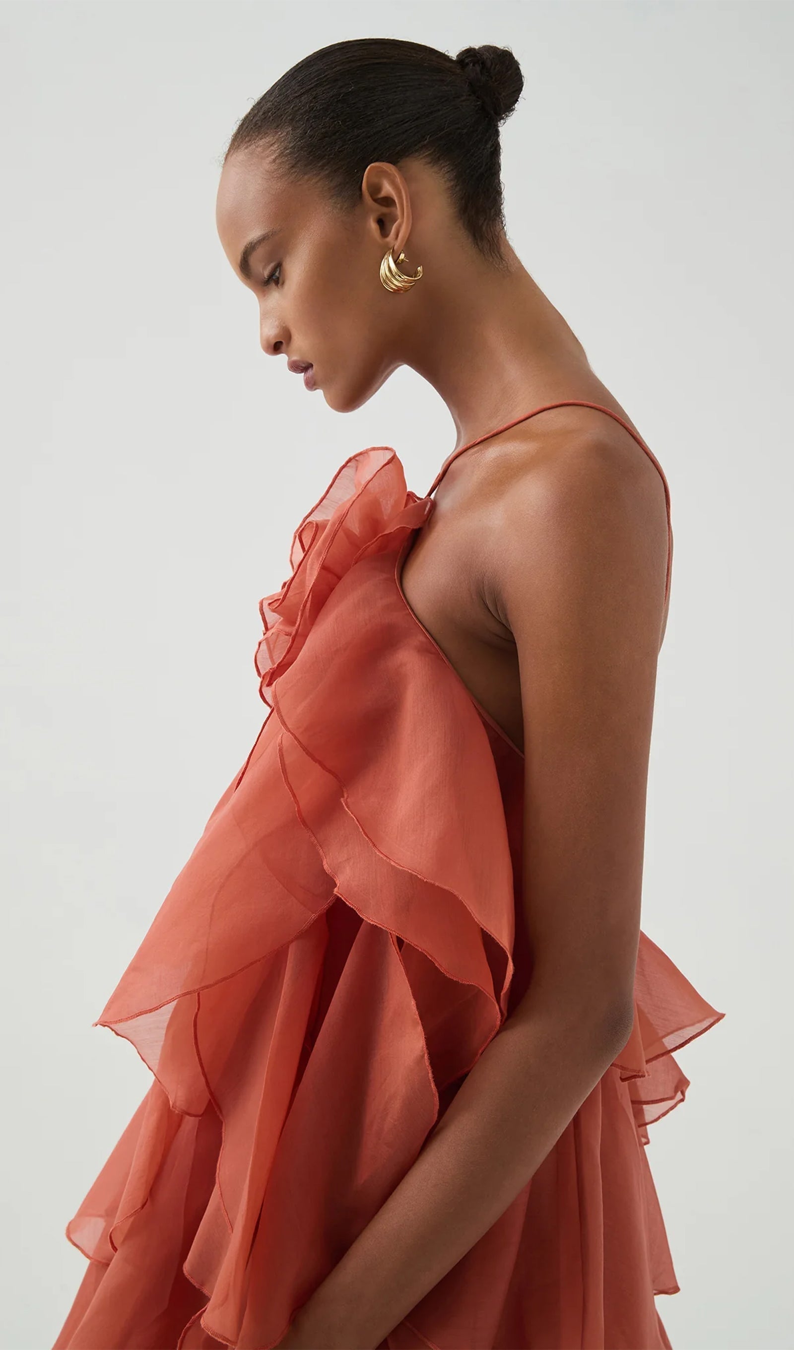 Askılı Katmanlı Uzun Elbise