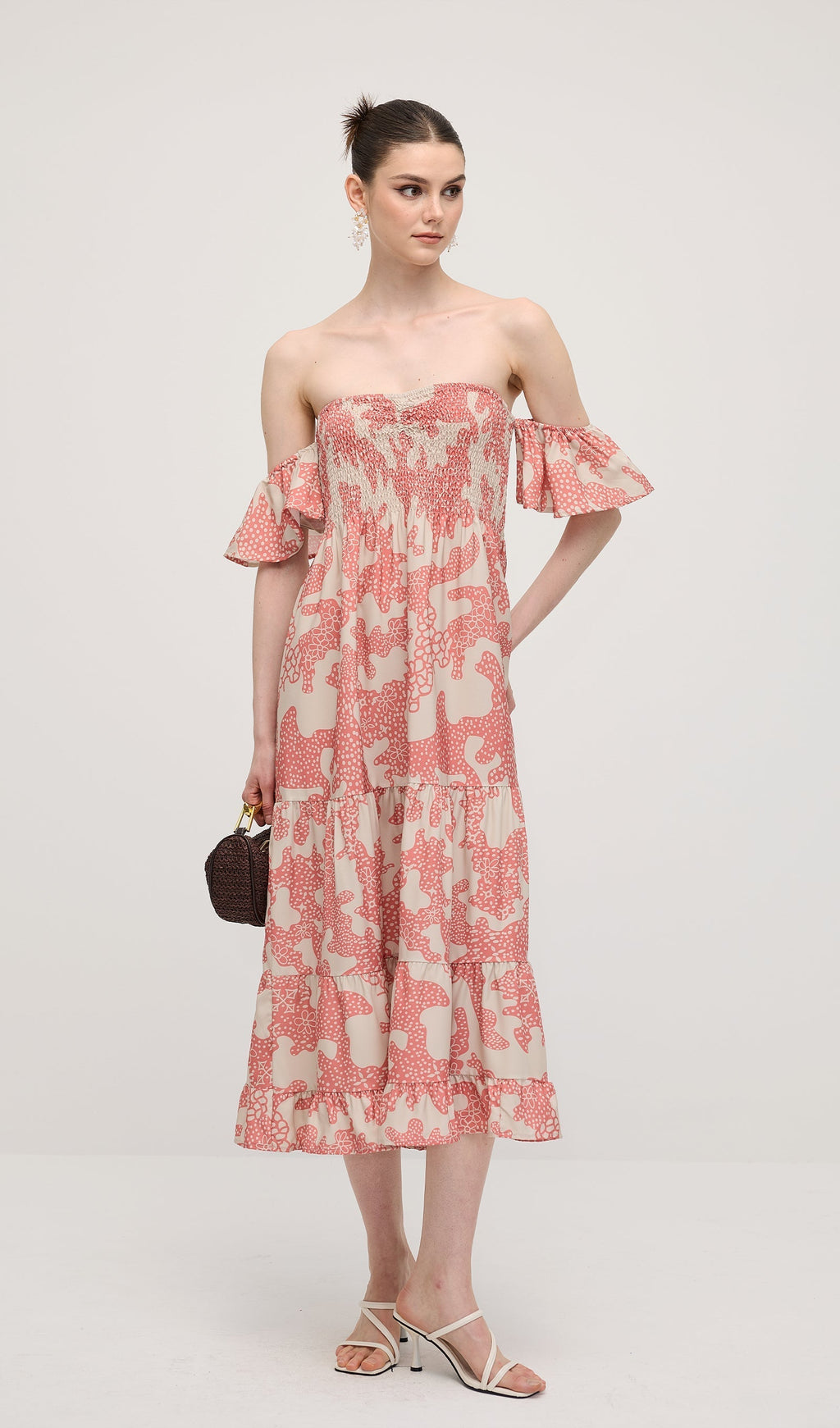 Omuz Açık Fırfırlı Baskılı Midi Elbise