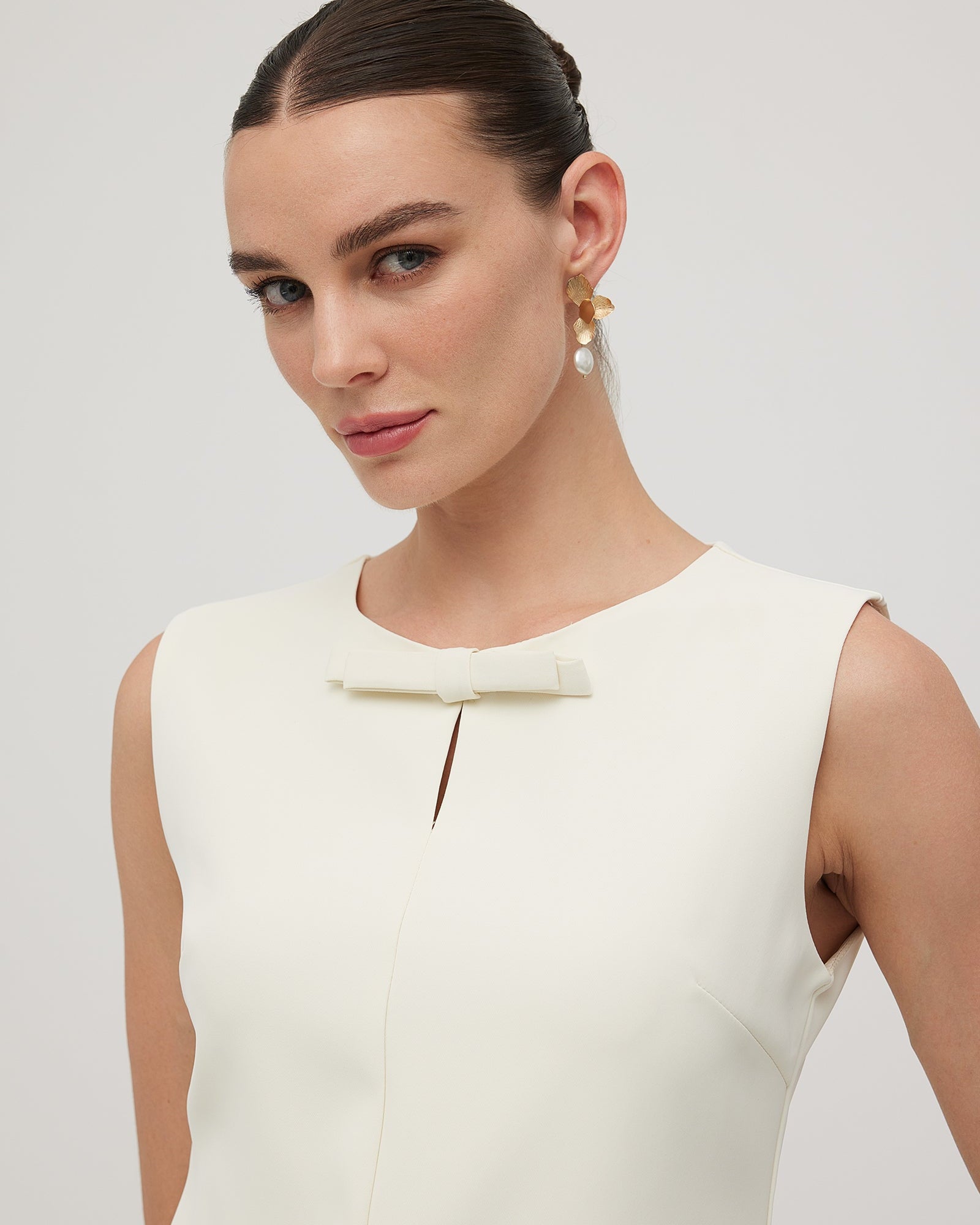 Kolsuz Fiyonklu Payetli Mini Elbise