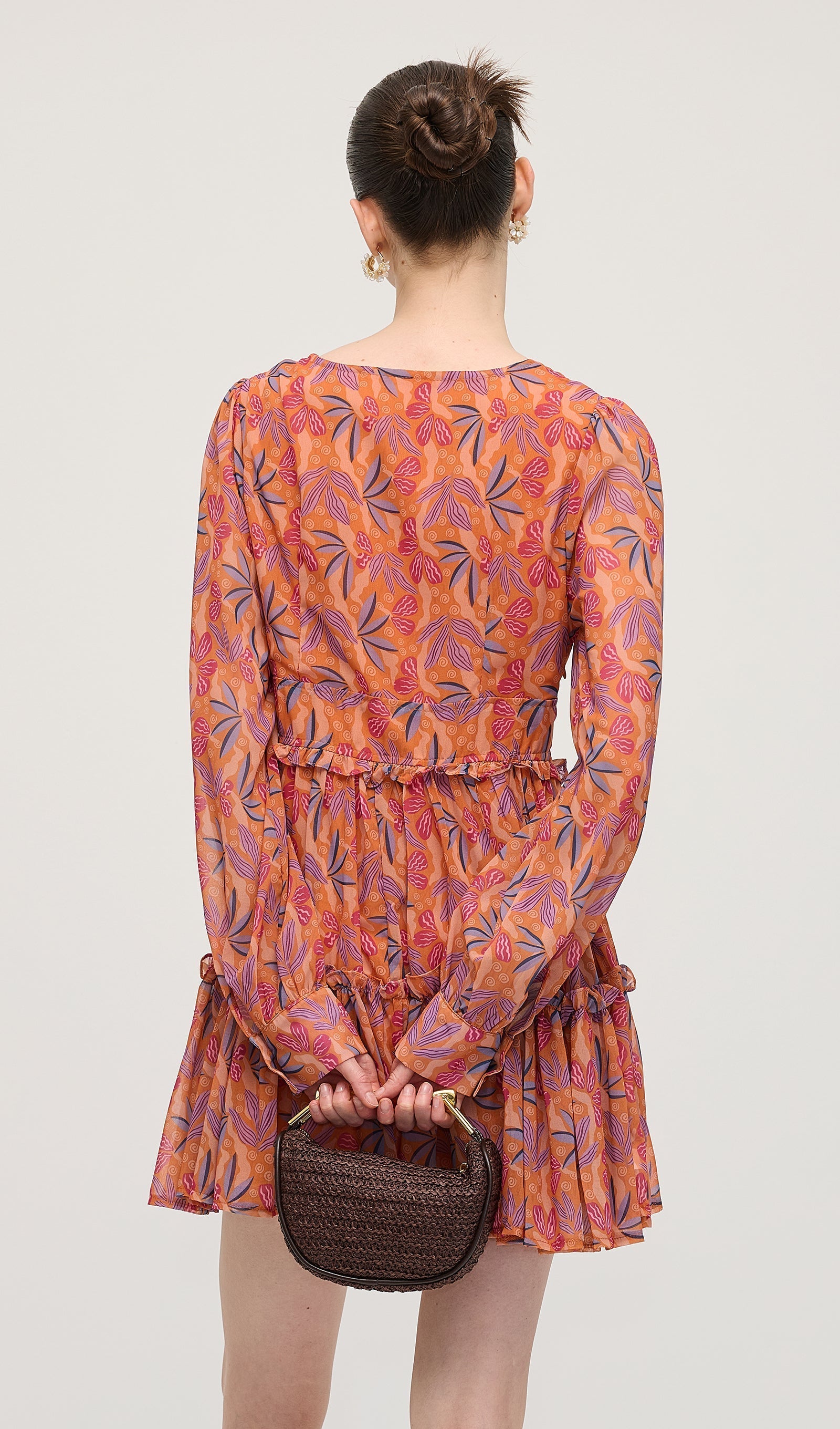 Çiçek Desenli V Yaka Fener Kollu Mini Elbise