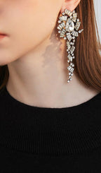 Yapay Elmas Sarkan Damla Küpeler