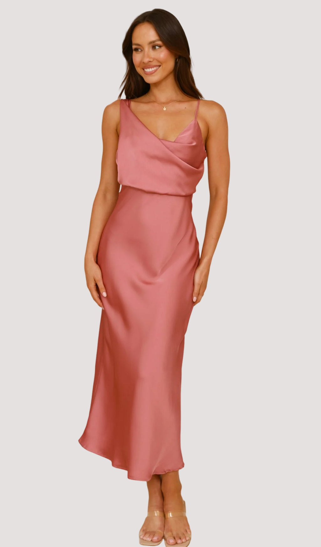 Fırında Gül Rengi Asimetrik Kolsuz Saten Uzun Elbise