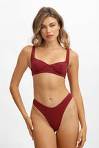 Elena Destekli Bikini Üstü / Kiraz Şarabı Noktalı