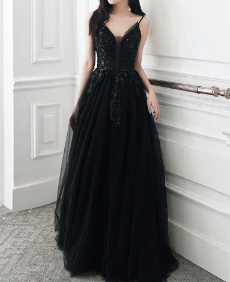 Düz Kolsuz File Dantel Midi Elbise