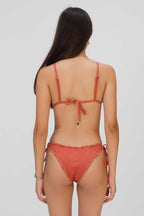 Emma Fırfırlı Üçgen Üst / Baharat Dantel