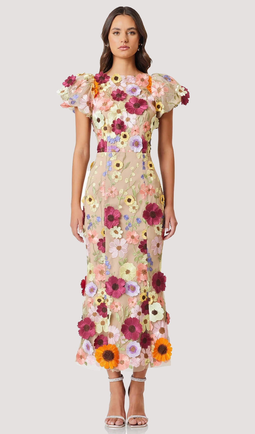 Kayısı Rengi Çiçekli 3D Dantel Midi Elbise