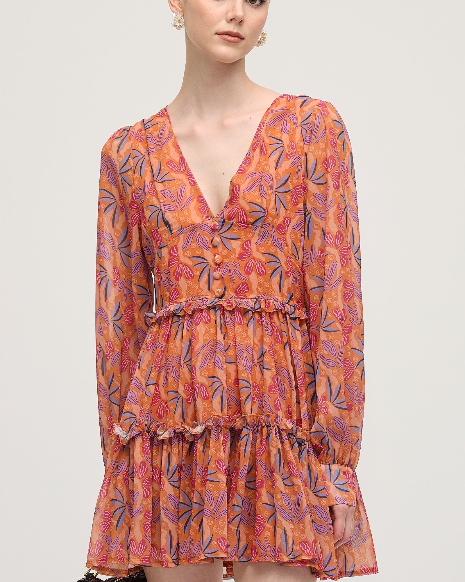 Çiçek Desenli V Yaka Fener Kollu Mini Elbise