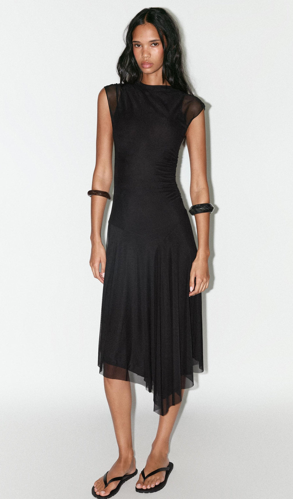 Siyah Büzgülü Tül Midi Elbise